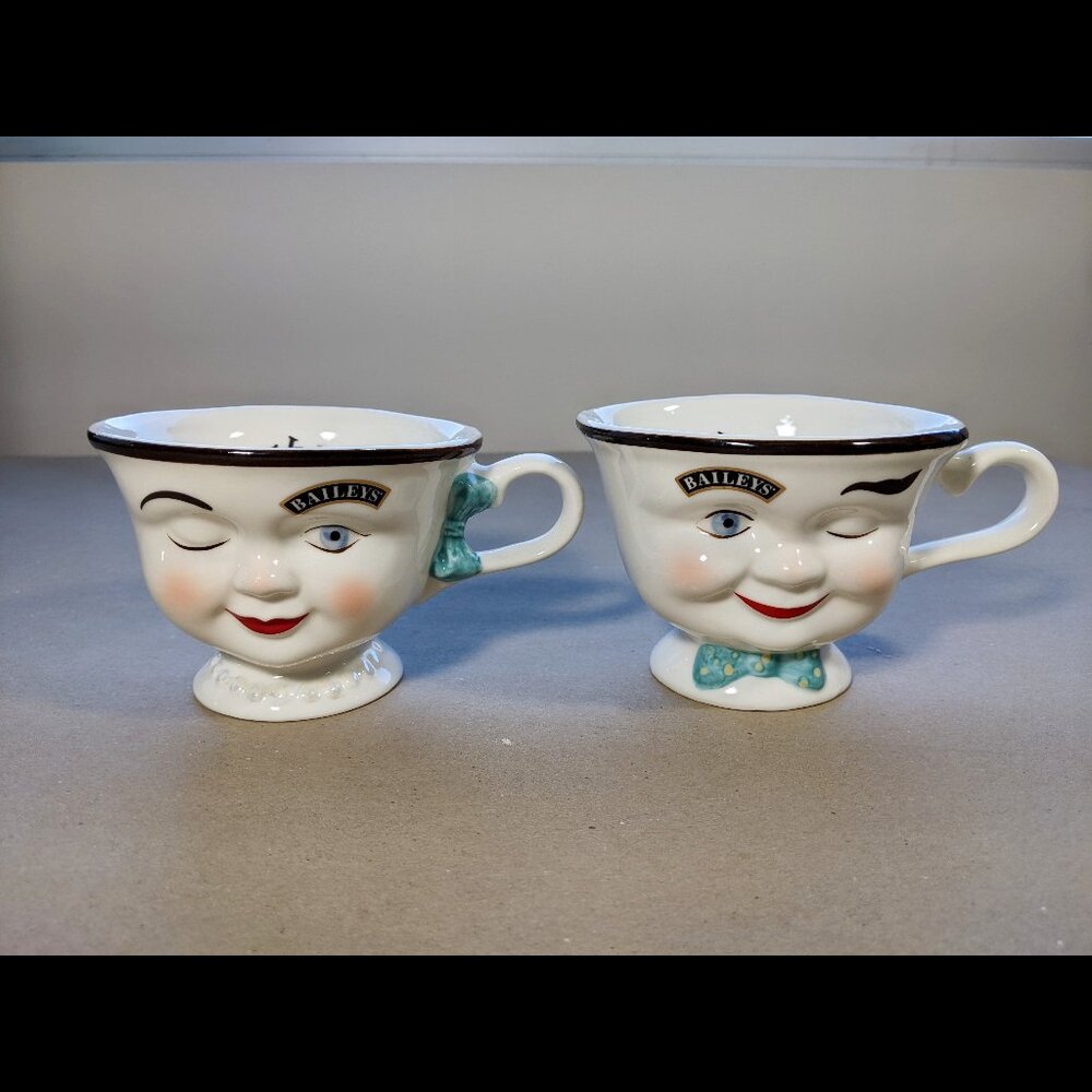 Bailey’s Irish Cream His & Hers Yum Winking Face coffee tea Cups Mugs Set of 2